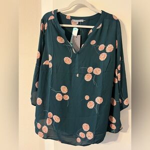 NEW Daniel Rainn Koda Split Neck Blouse Size 2x